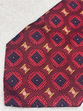 Brand New High Quality Tie By Robert Talbott - 4 Inches Wide